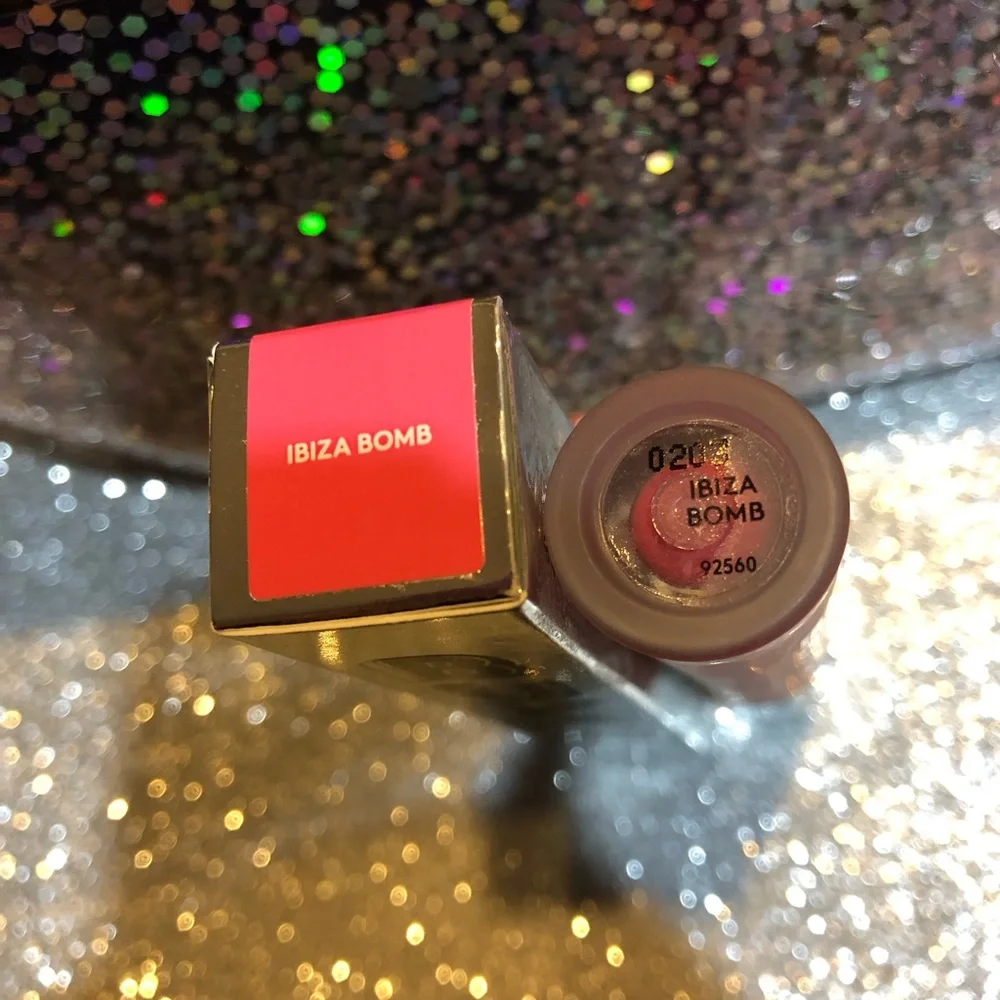 BNIB! BUXOM Full- On Plumping Lip Cream in IBIZA BOMB 💣 👄